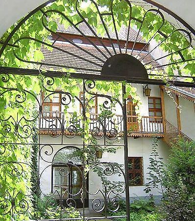 Sewa Apartments Красков Екстериор снимка